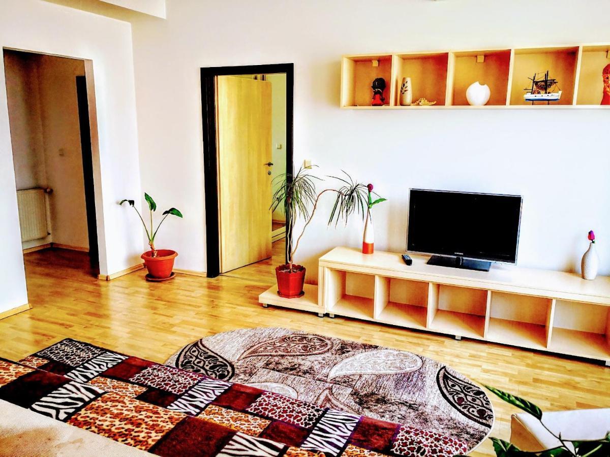 Relaxing & Welcome Apartment, Ared, Uta Arad Exterior foto