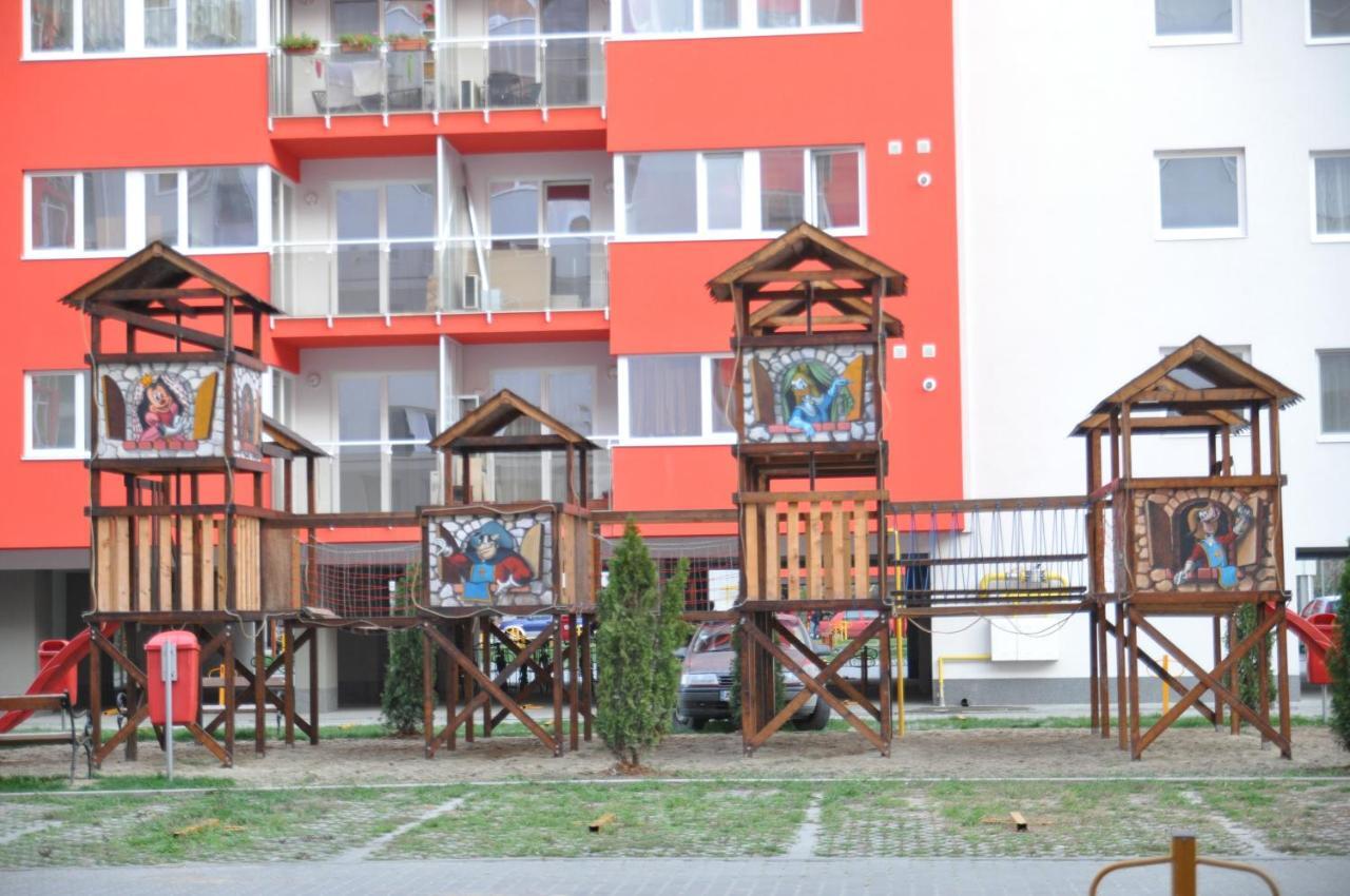 Relaxing & Welcome Apartment, Ared, Uta Arad Exterior foto